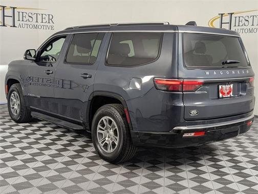 2023 Jeep Wagoneer Base