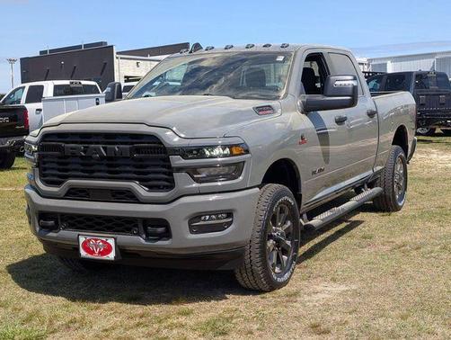 Ceramic Gray Clearcoat 2026 RAM 2500 Big Horn