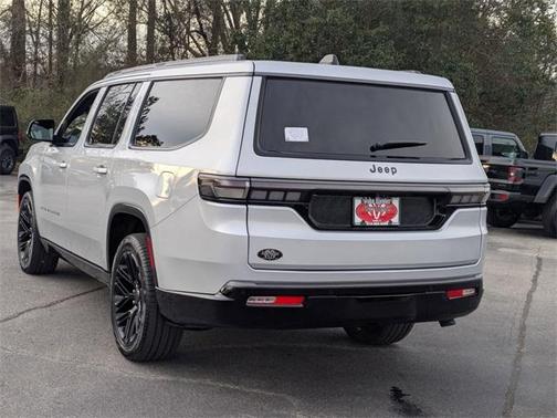 2026 Jeep Grand Wagoneer L 