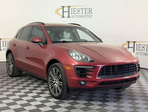 2016 Porsche Macan S