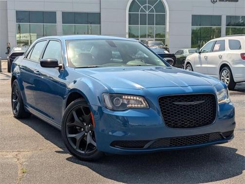 2021 Chrysler 300 Touring