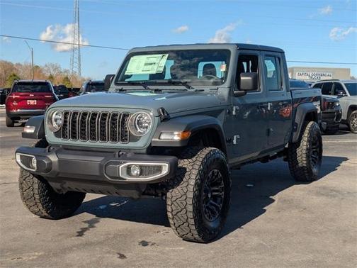 2026 Jeep Gladiator Sport