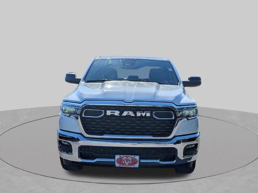 Bright White Clearcoat 2026 RAM 1500 Big Horn/Lone Star