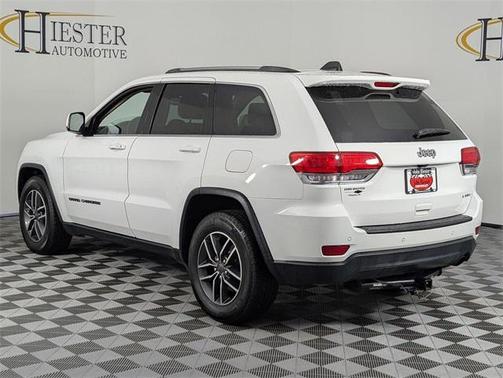 2019 Jeep Grand Cherokee Laredo E