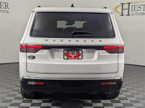 2024 Jeep Wagoneer Base