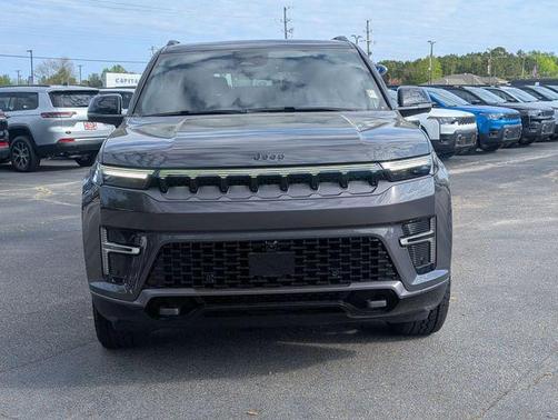 2026 Jeep Grand Wagoneer Base