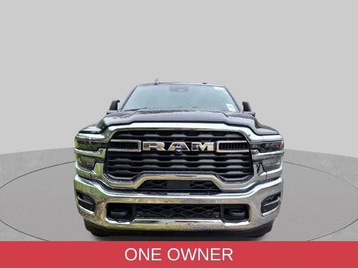Diamond Black 2026 RAM 2500 Big Horn
