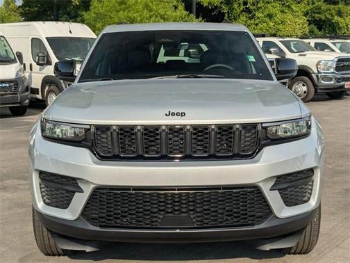 2025 Jeep Grand Cherokee Altitude X 4x4