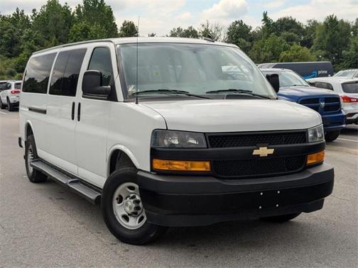 2022 Chevrolet Express 3500 LS