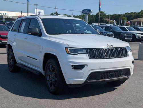 Bright White Clearcoat 2021 Jeep Grand Cherokee Limited