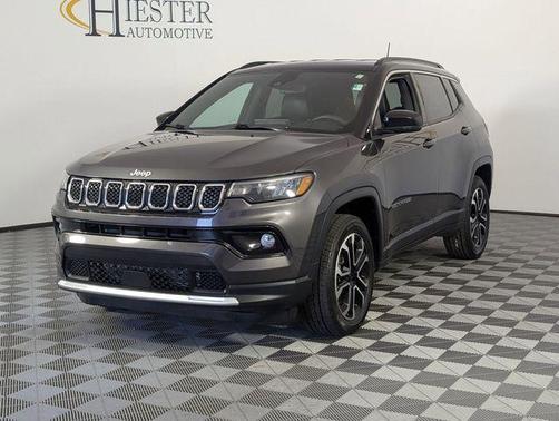 Granite Crystal Clearcoat Metallic 2023 Jeep Compass Limited