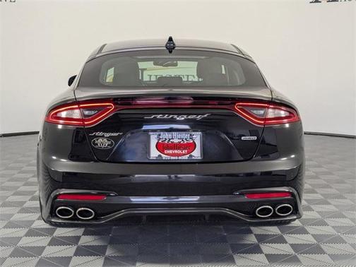 2019 Kia Stinger Base