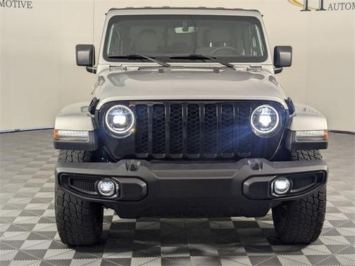 2023 Jeep Gladiator Sport