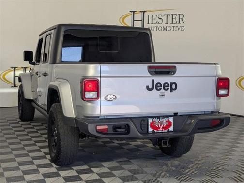 2023 Jeep Gladiator Sport
