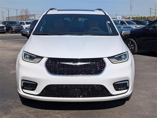 2026 Chrysler Pacifica Pinnacle