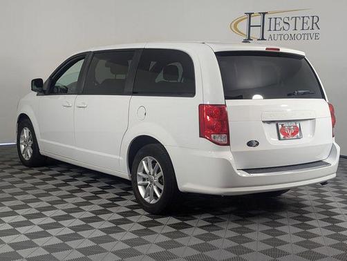 White Knuckle Clearcoat 2020 Dodge Grand Caravan SE