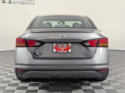 2022 Nissan Altima 2.5 S