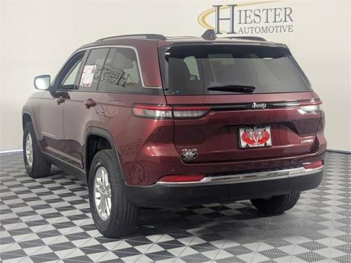 2023 Jeep Grand Cherokee Laredo