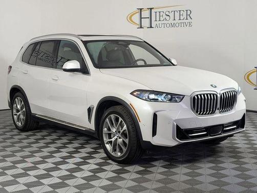 White 2024 BMW X5 sDrive40i