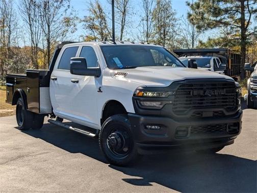 2026 RAM 3500 Tradesman/Big Horn