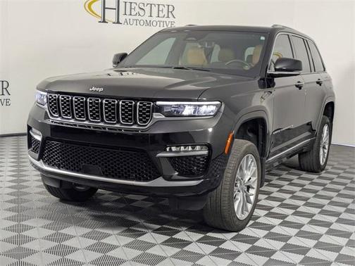 2023 Jeep Grand Cherokee Summit