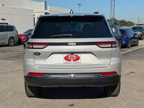 2025 Jeep Grand Cherokee Laredo X