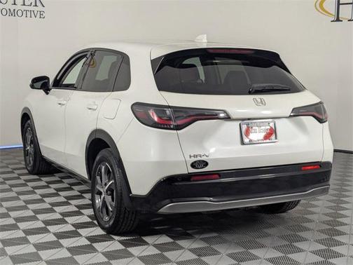 2023 Honda HR-V EX-L