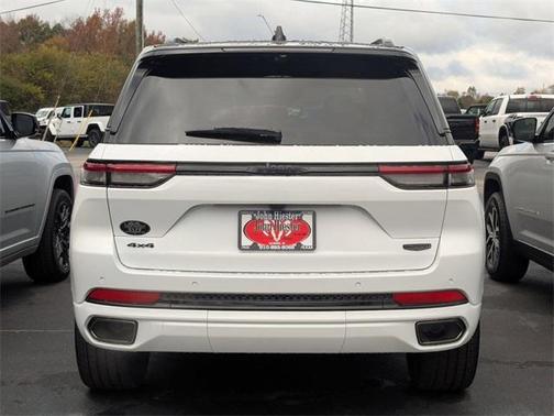 2025 Jeep Grand Cherokee Summit