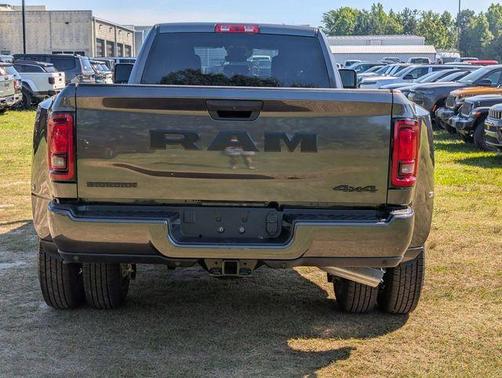 Granite Crystal Clearcoat Metallic 2026 RAM 3500 Big Horn