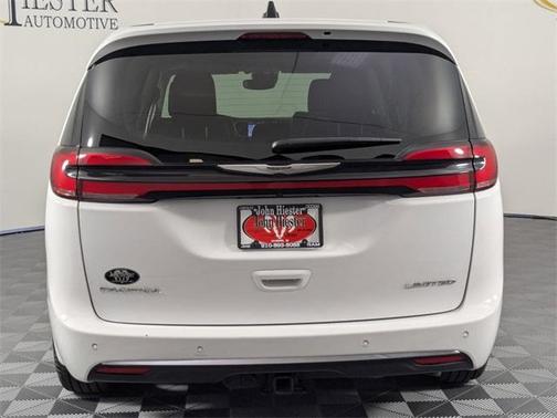 2024 Chrysler Pacifica Limited