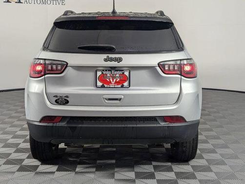 Silver Zynith 2024 Jeep Compass Latitude