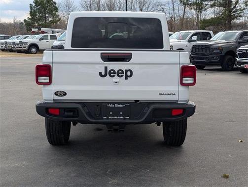 2026 Jeep Gladiator Sport