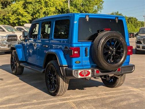 2025 Jeep Wrangler 4xe Sahara