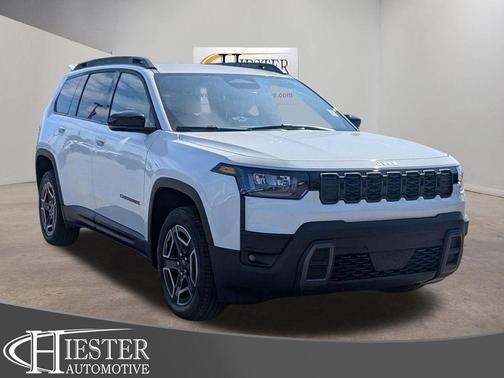Bright White Clearcoat 2026 Jeep Cherokee LAREDO/LIMITED