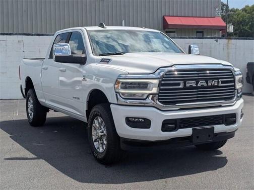 2024 RAM 2500 Laramie Crew Cab 4x4 64' Box