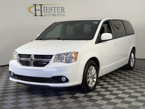 White Knuckle Clearcoat 2020 Dodge Grand Caravan SE