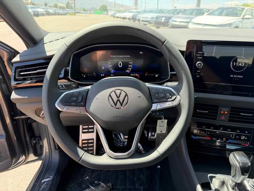 Platinum Gray 2026 Volkswagen Jetta 1.4T S