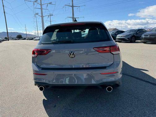 Moonstone 2026 Volkswagen Golf GTI 2.0T SE DSG