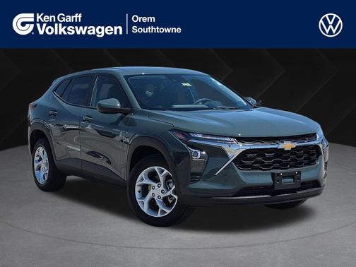 Cypress Gray 2025 Chevrolet Trax LS