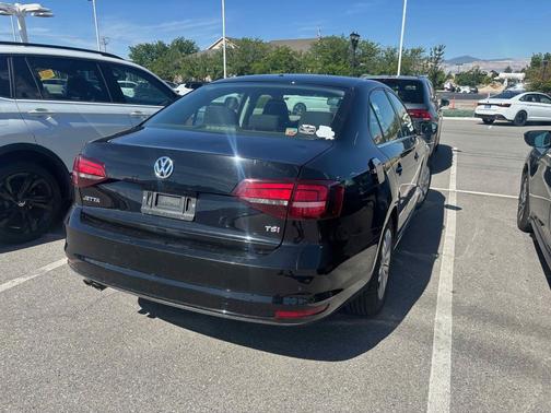 Black 2017 Volkswagen Jetta 1.4T S