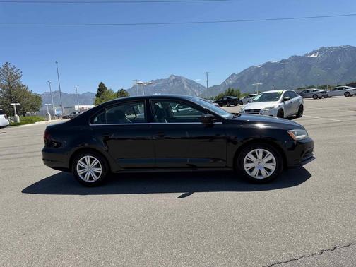 Black 2017 Volkswagen Jetta 1.4T S