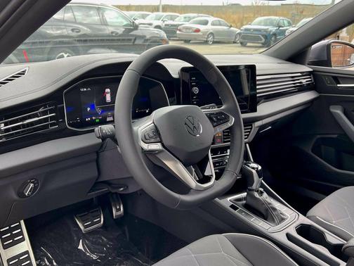 Platinum Gray 2026 Volkswagen Jetta 1.4T S