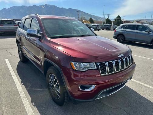 Velvet Red Pearlcoat 2018 Jeep Grand Cherokee Limited