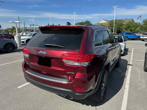Velvet Red Pearlcoat 2018 Jeep Grand Cherokee Limited