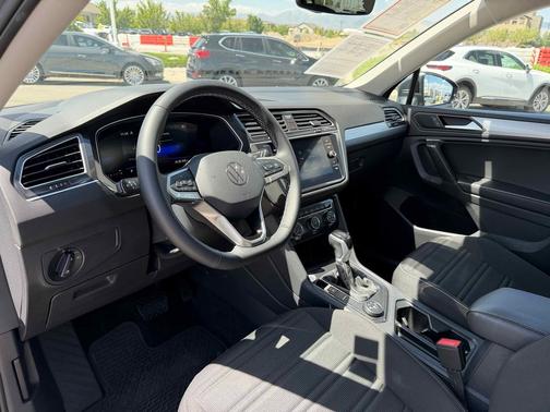 Platinum Gray Metallic 2024 Volkswagen Tiguan 2.0T S 4MOTION
