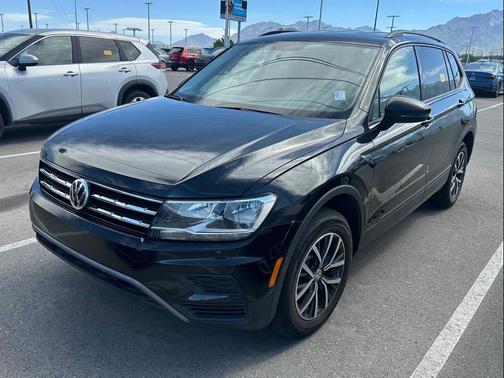 Deep Black 2021 Volkswagen Tiguan 2.0T S 4MOTION