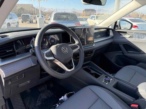 Silver 2026 Volkswagen Tiguan 2.0T SE