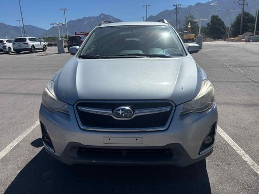 Ice Silver Metallic 2016 Subaru Crosstrek 2.0i Premium