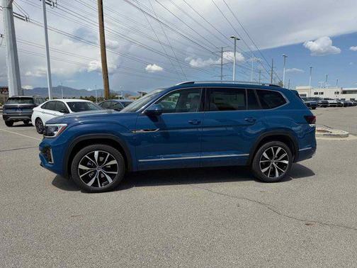 Blue 2026 Volkswagen Atlas 2.0T SEL Premium R-Line 4MOTION