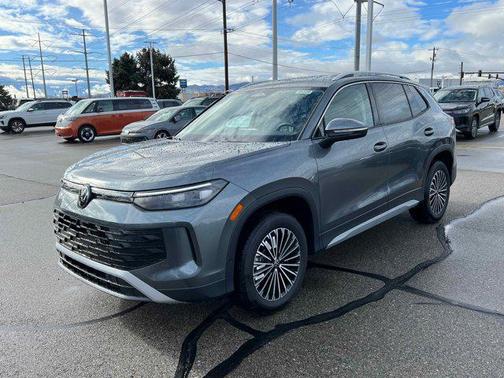 Platinum Gray 2026 Volkswagen Tiguan 2.0T S
